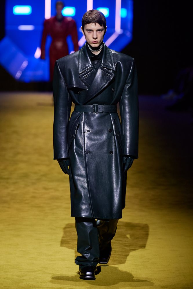 Prada la sfilata moda uomo autunno inverno 2022-23