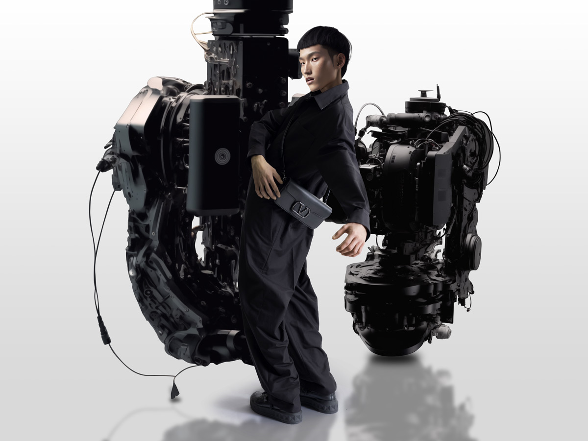 Maison Valentino Essentials