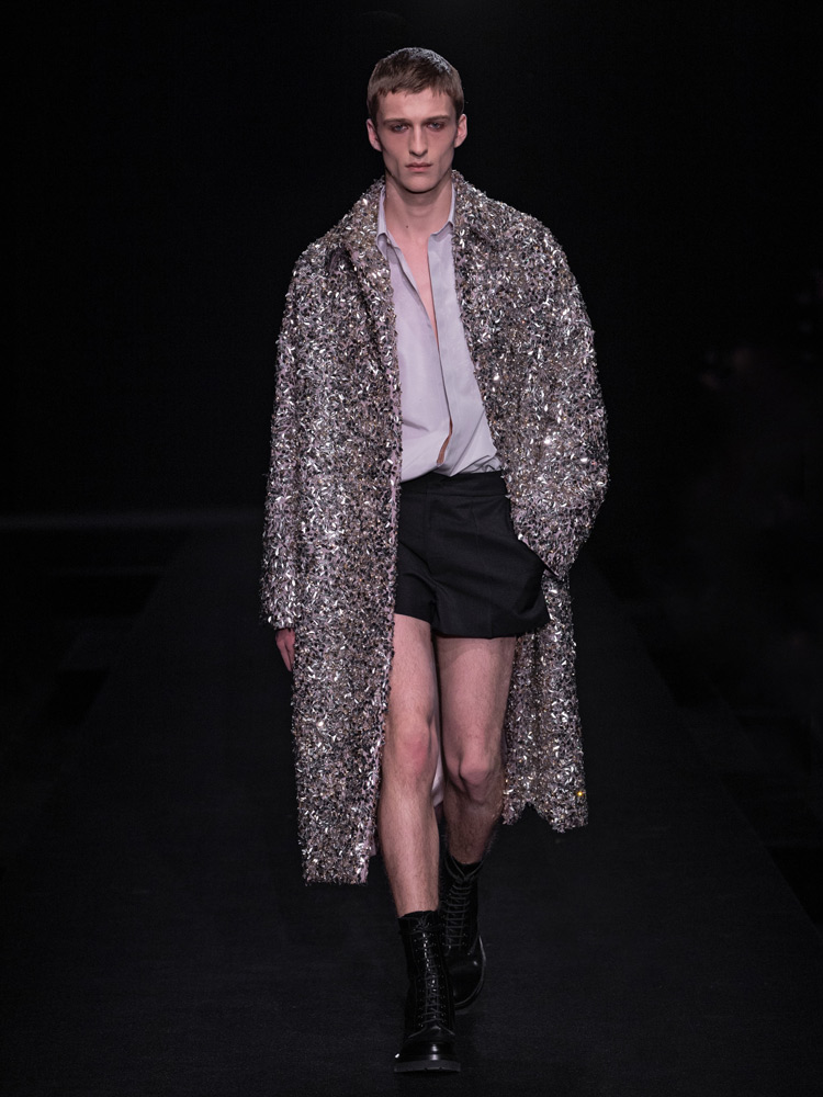 Valentino Le Club Couture Spring/Summer 2023