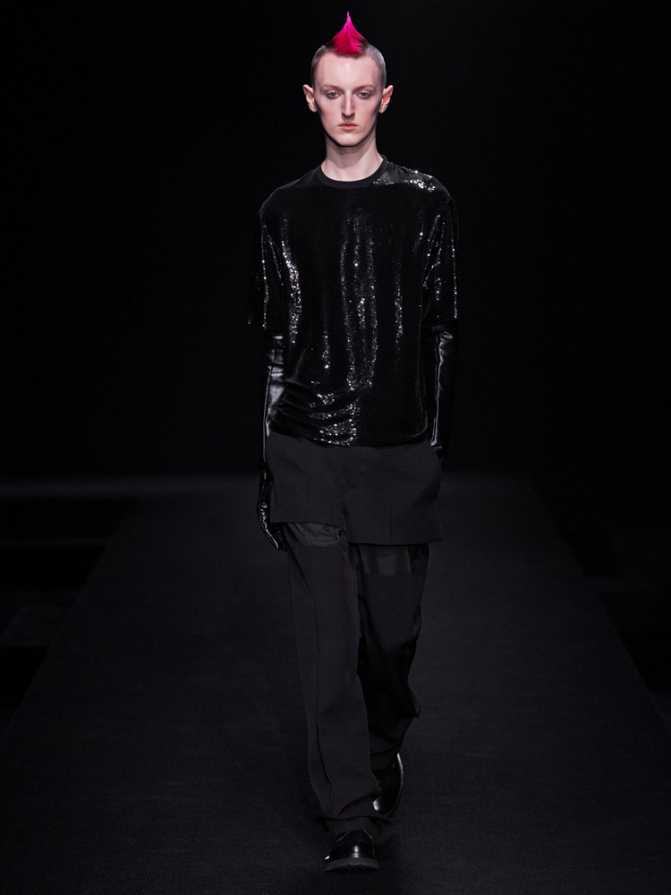 Valentino Le Club Couture Spring/Summer 2023