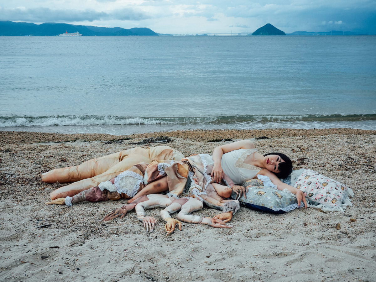Mari Katayama, HEROINE #014, 2016, image courtesy of RIN ART ASSOCIATION