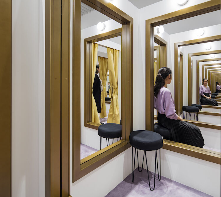 Leandro Erlich, Changing rooms (2008) Leandro Erlich