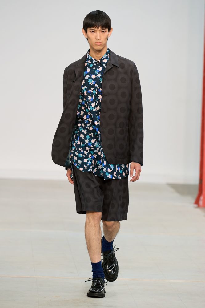 Paul Smith la collezione moda uomo Primavera Estate 2023