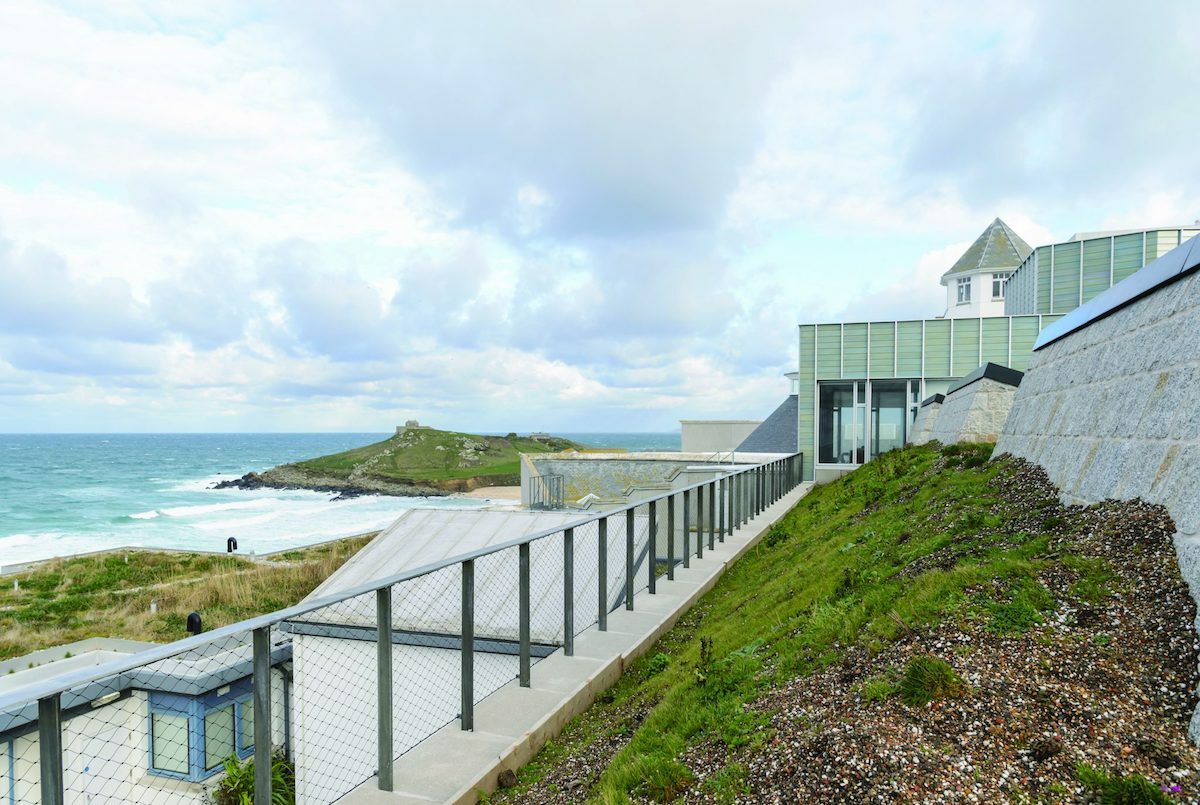 Musei d'arte in riva al mare