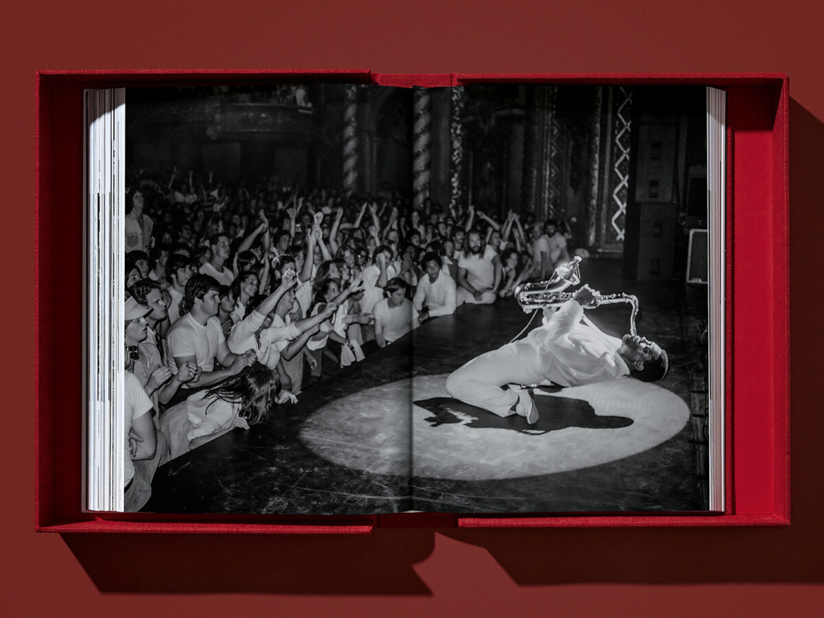 Taschen_CE_Bruce_Springsteen_Spreads_2.jpg