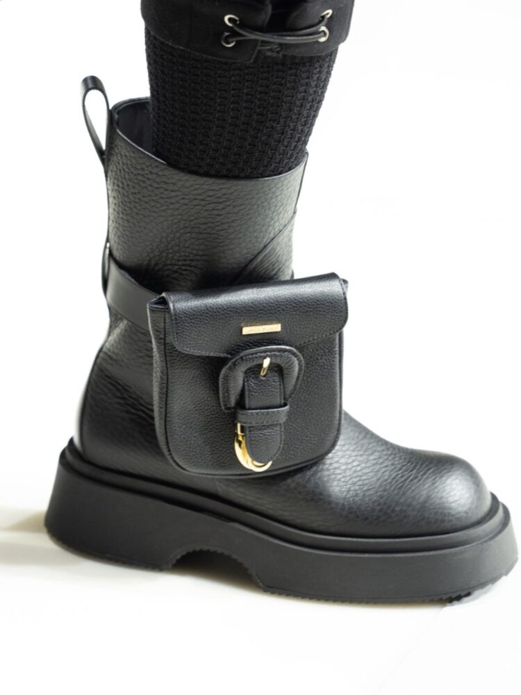 emporio-armani-stivali-fw23