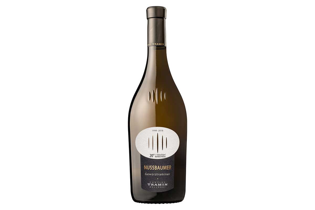 Nussbaumer-Tramin-speciale-natale-beverage-2023 Nussbaumer-Tramin-speciale-natale-beverage-2023