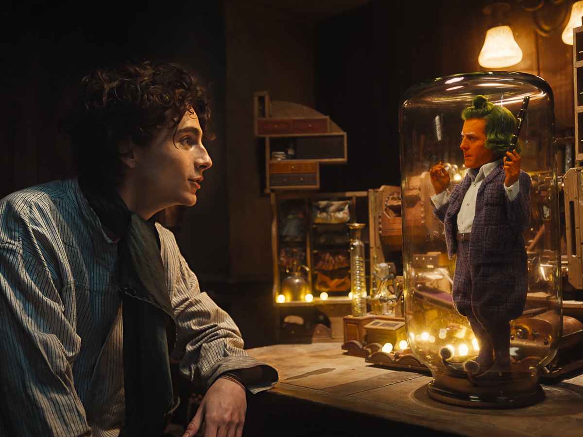 Timothée Chalamet e Hugh Grant in "Wonka"