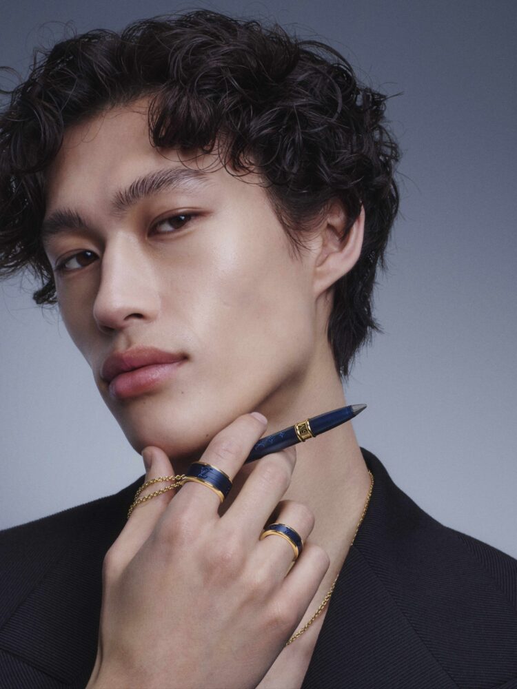 LES GASTONS VUITTON_WORN SHOT_PORTRAIT_RVB (3)