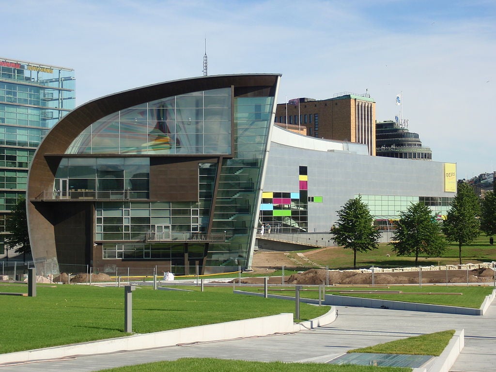 5 Kiasma Modern Art Museum, Helsinki - Photo Paasikivi