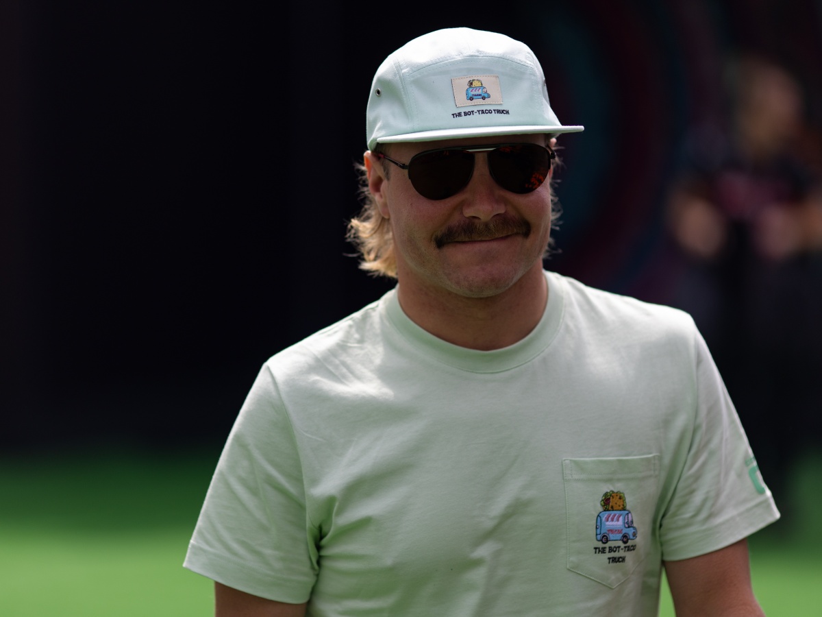 77 - Valtteri Bottas