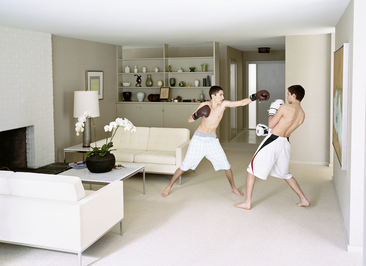 Jeff Wall, Boxing, 2011 - Lightjet print, 215 x 295 cm Courtesy of the artist © Jeff Wall