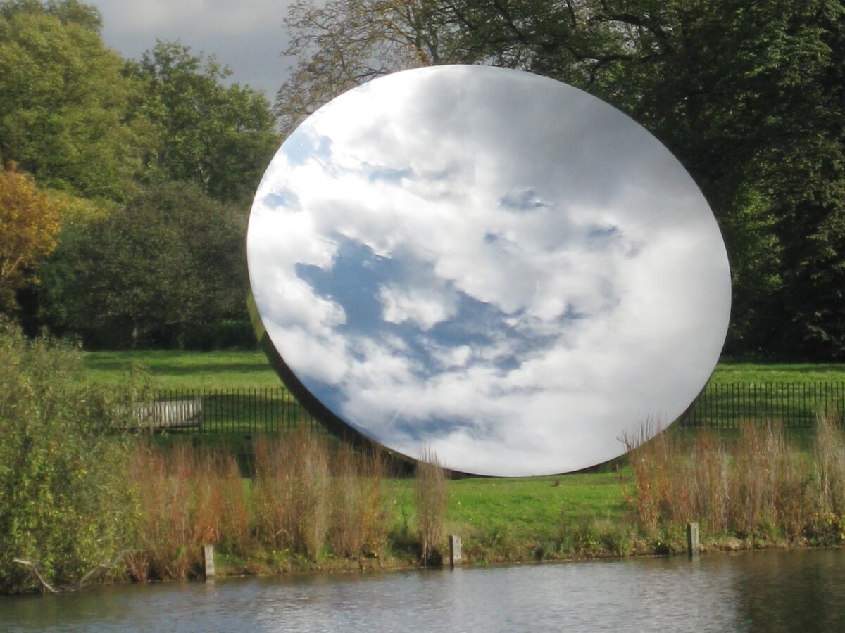 Sky Mirror, Ahish Kapour Kensington Gardens, London copia