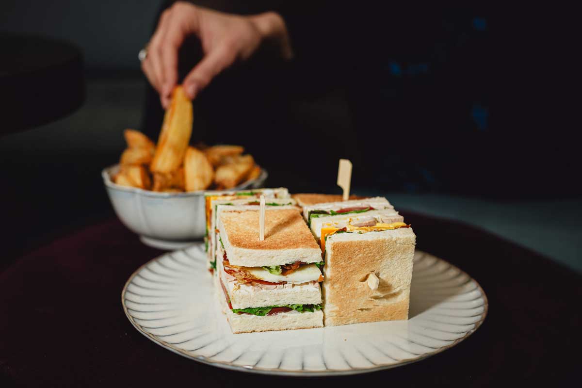 w-rome-club-sandwich-lounge-bar w-rome-club-sandwich-lounge-bar