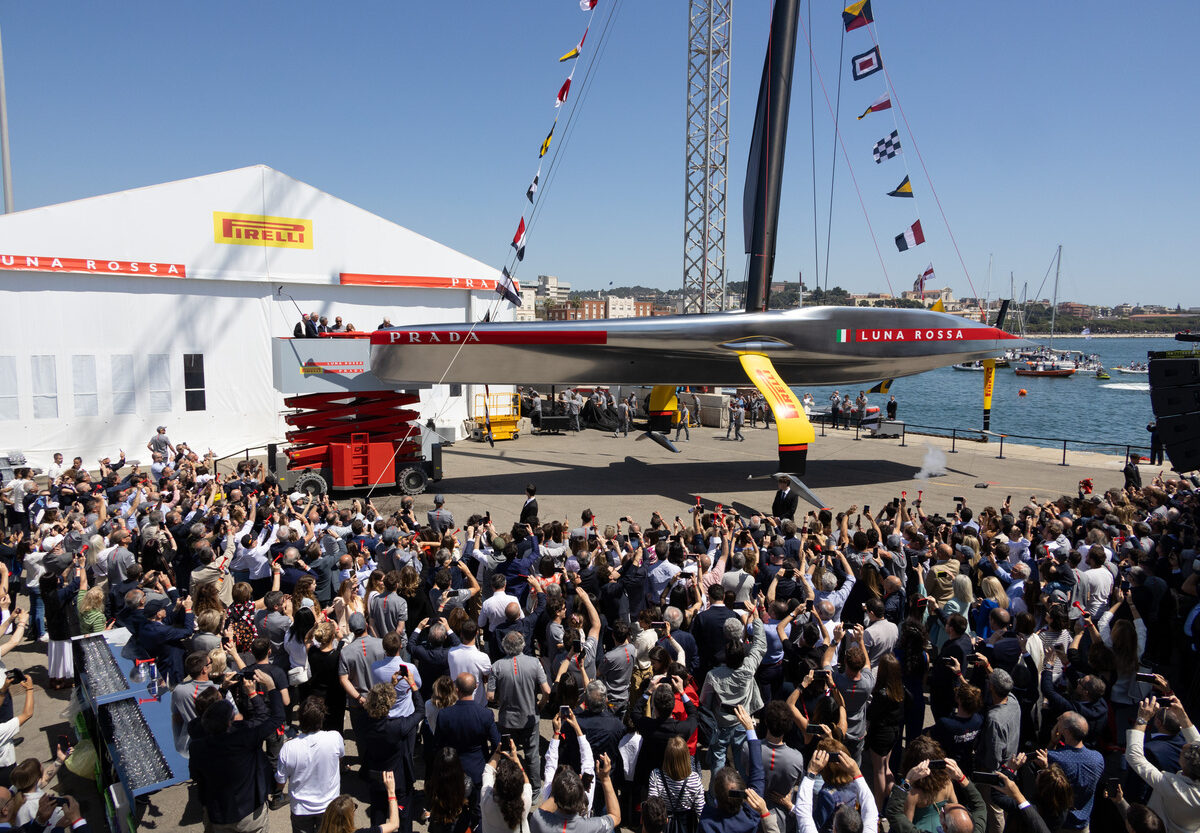 Luna Rossa AC75 Launch