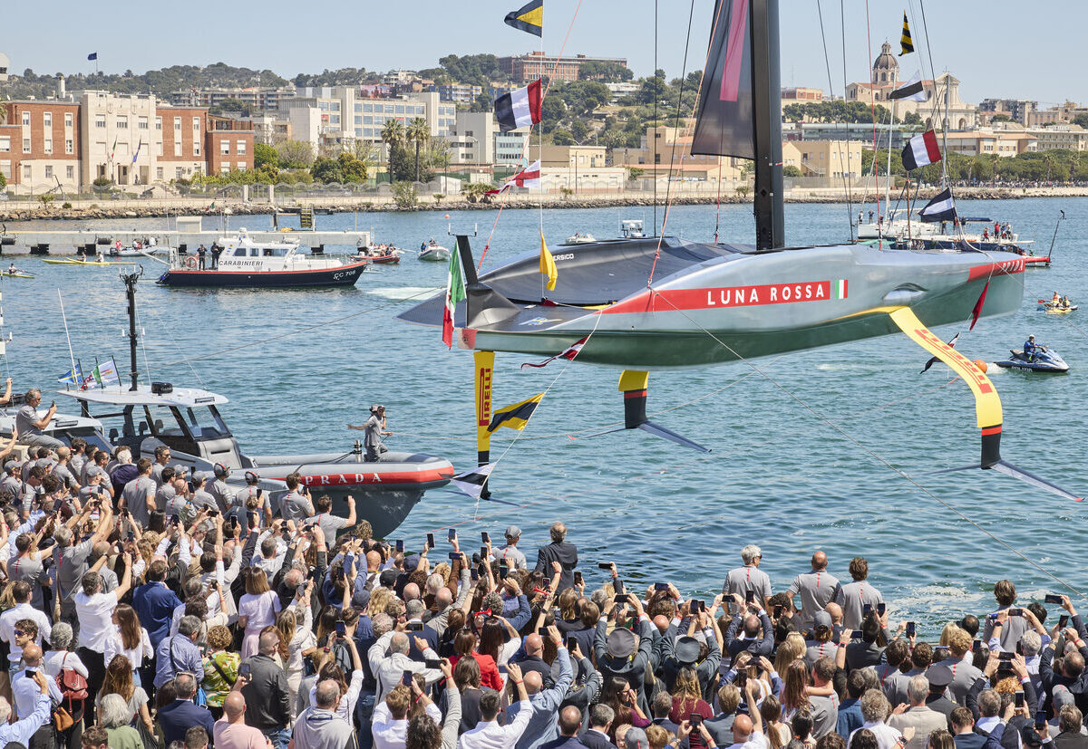 Luna Rossa AC75 Launch