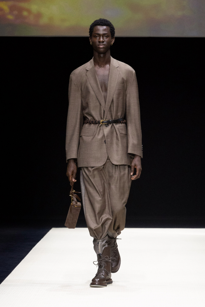 Milano Moda Uomo Emporio Armani Milano Moda Uomo Emporio Armani