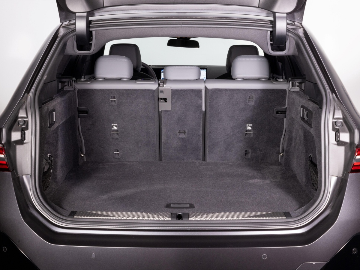 BMW serie 5 Touring bagagliaio