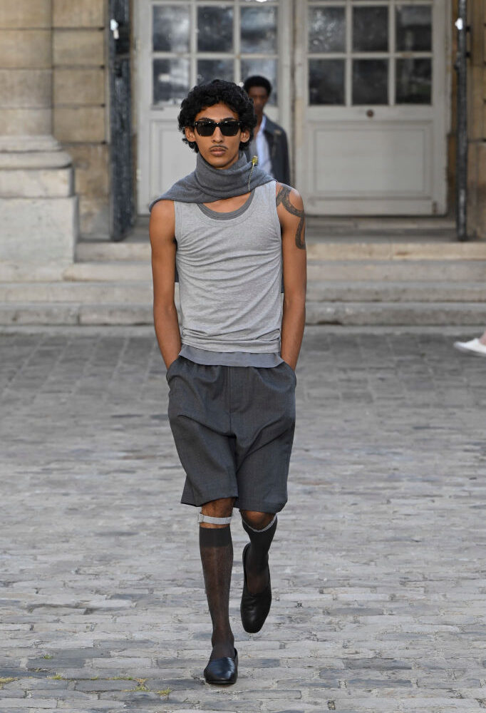 look elegante uomo estate