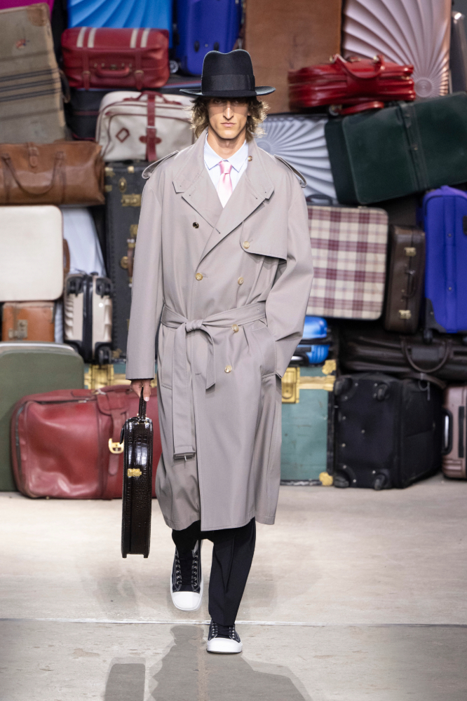 Milano Moda Uomo Moschino Milano Moda Uomo Moschino