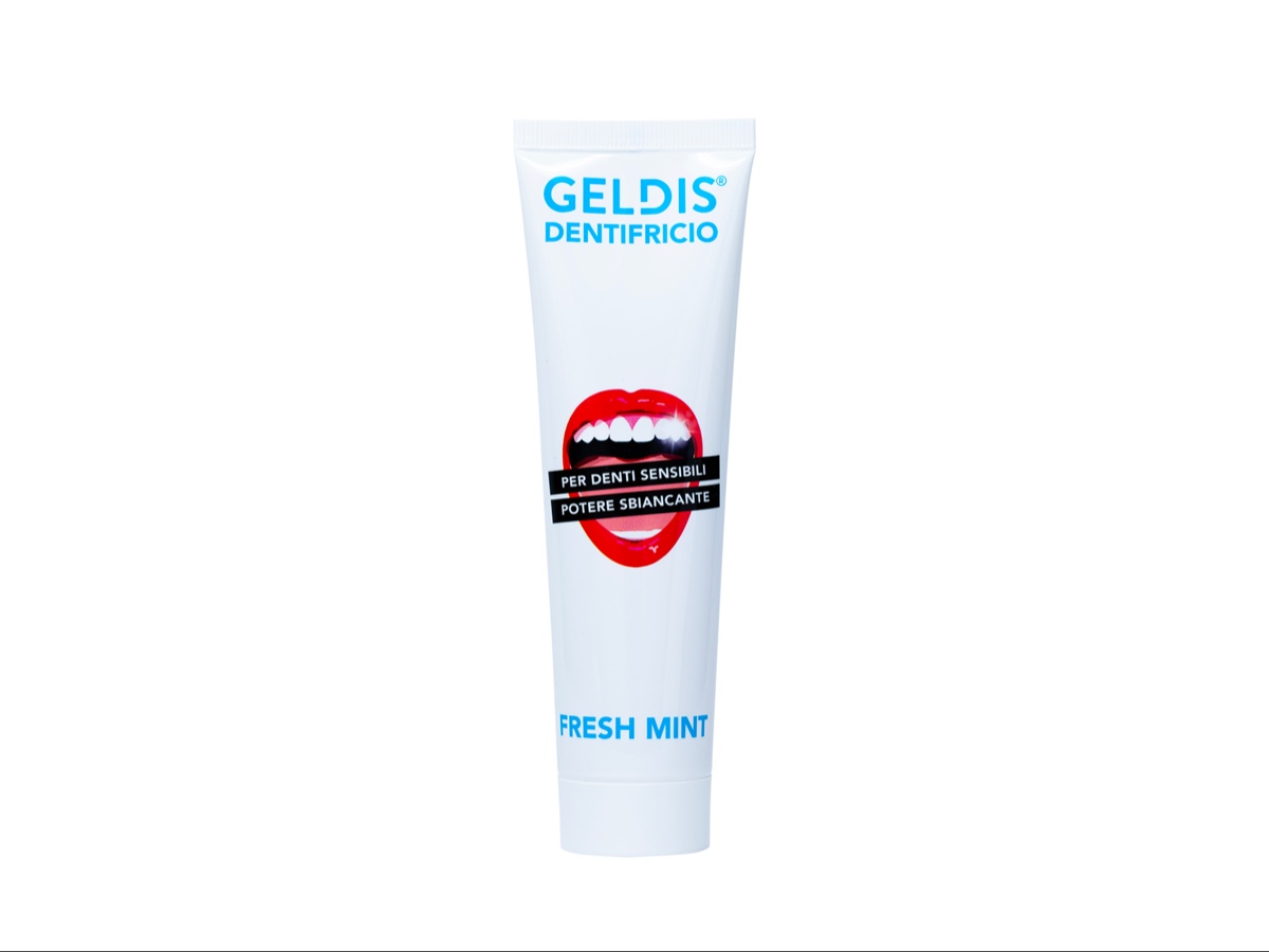 sbiancamento denti 18