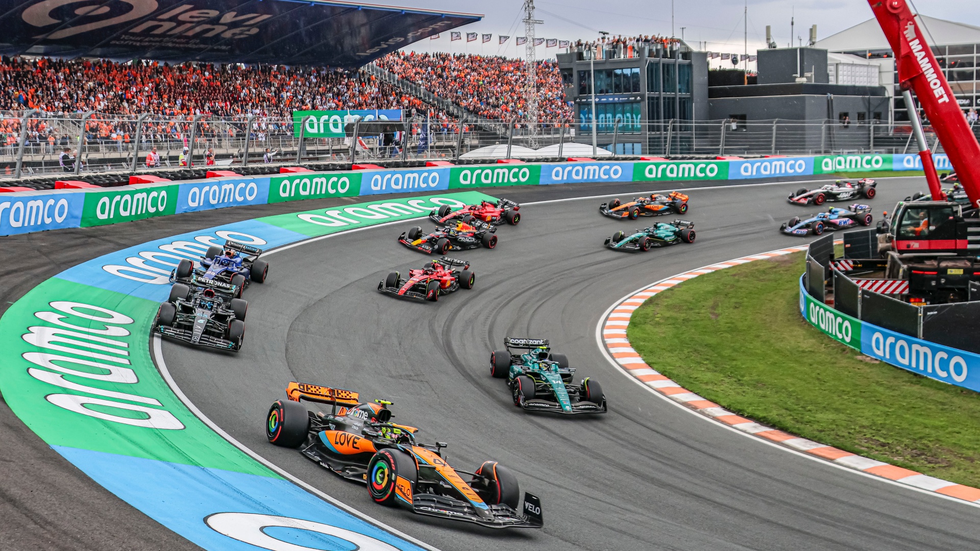 Mondiale F1 2024 - GP Olanda a Zandvoort: gli orari TV su Sky e TV8