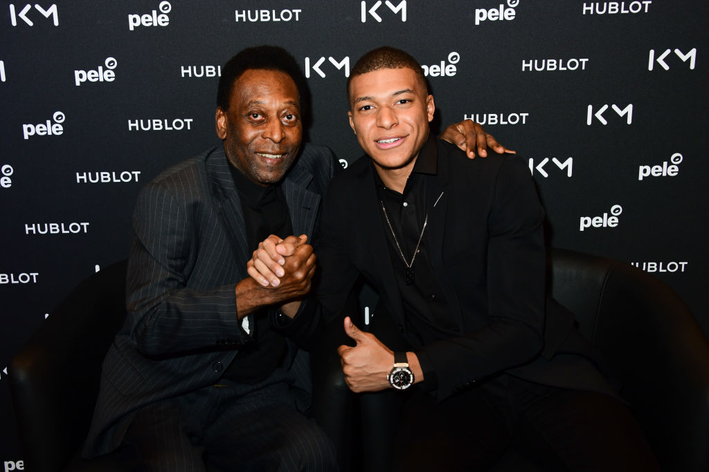 Pelé e Kylian Mbappé assieme il 2 aprile 2019 a Parigi per l'evento Hublot loves Football'