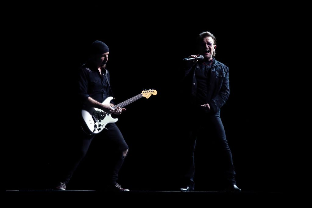 The Edge e Bono nel concerto dehli U2 al Gocheok Sky Dome The Edge e Bono nel concerto dehli U2 al Gocheok Sky Dome (Photo by Chung Sung-Jun/Getty Images)