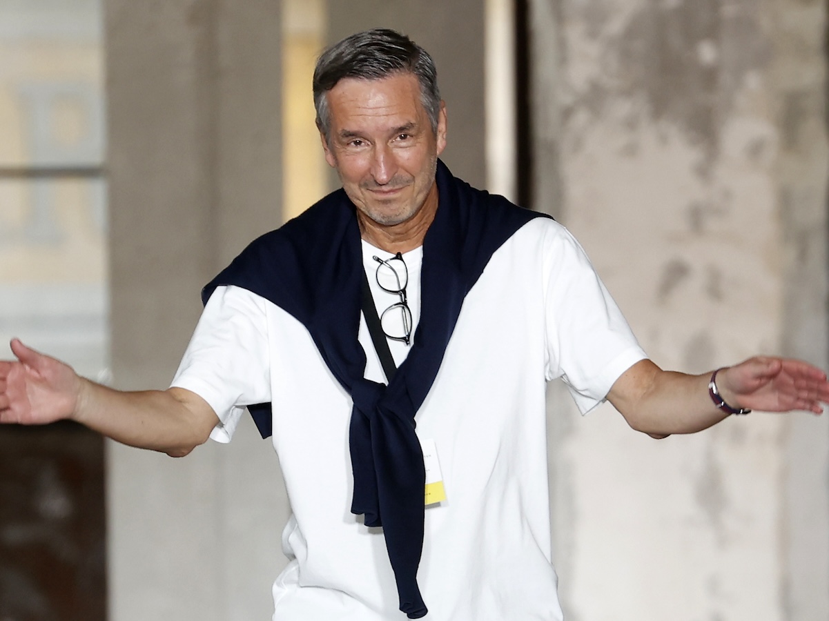 Dries Van Noten : Runway - Paris Fashion Week - Womenswear Spring/Summer 2024 Dries Van Noten