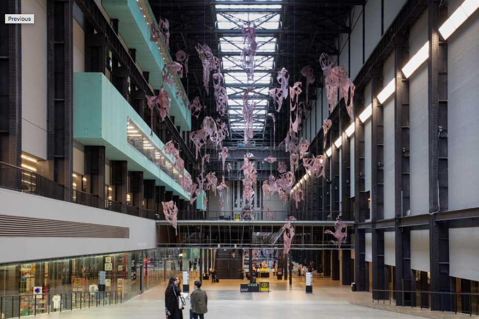 Mire Lee Open Wound installed in the Turbine Hall at Tate Modern, 2024. Photo Lucy Green, © Tate.