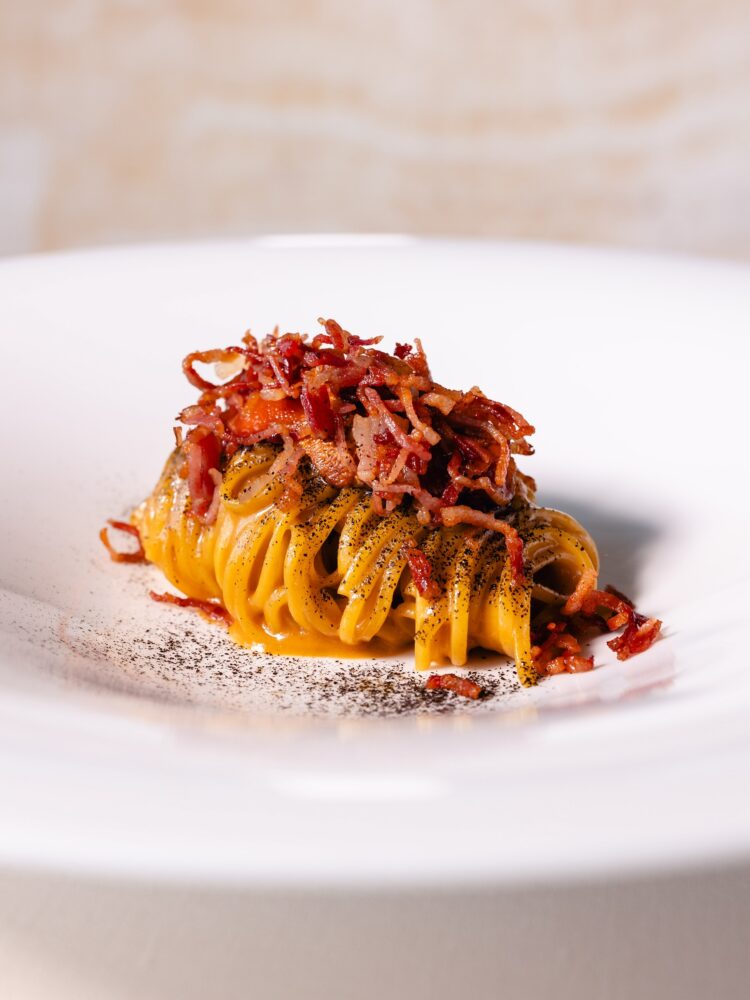 Il Tajarin del ristorante dell'Armani Hotel Milano Il Tajarin del ristorante dell'Armani Hotel Milano