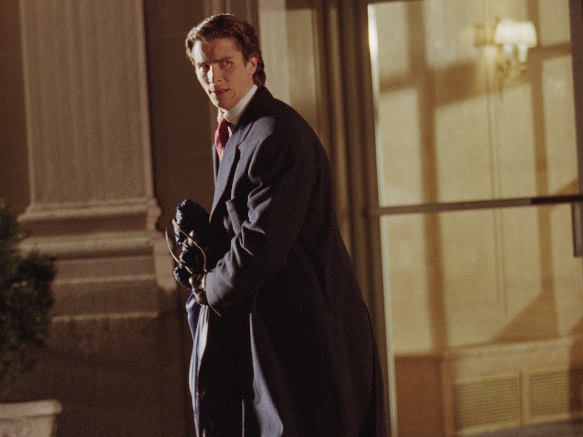 Christian Bale on the set of American Psycho stile yuppie