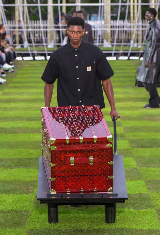 Louis Vuitton - Runway - Paris Fashion Week - Menswear Spring/Summer 2025