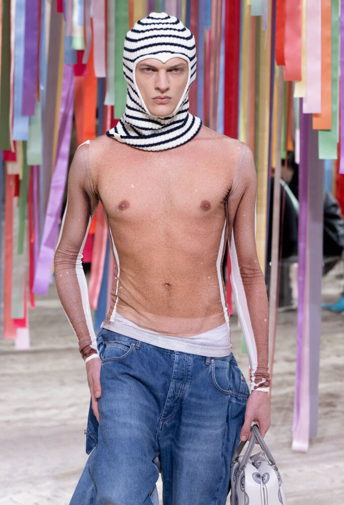 Loewe - Runway - Fall/Winter 2022-2023 Paris Men Fashion Week