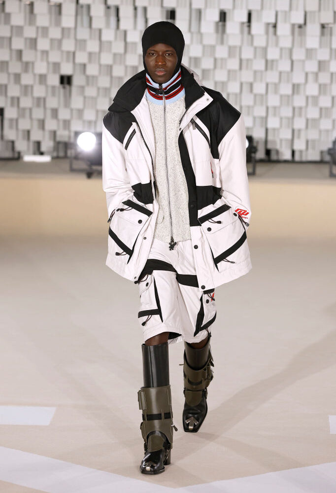 Off-White: Runway - Paris Fashion Week - Womenswear Fall/Winter 2025-2026