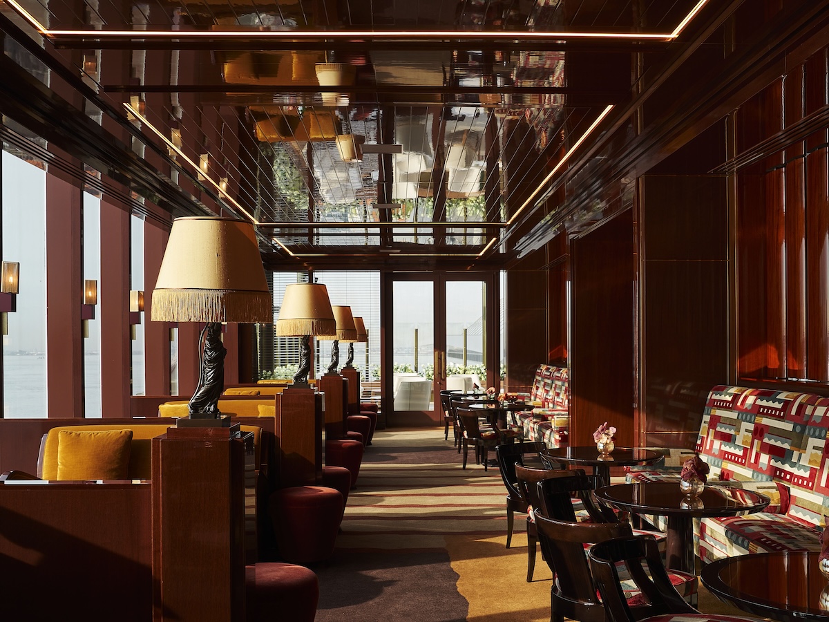 members' club members' club