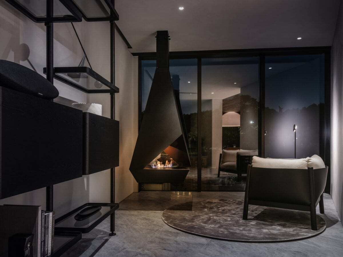 Aston Martin N001 Minami Aoyama