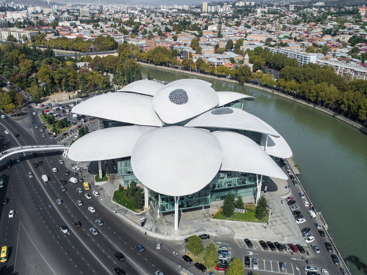 Tbilisi Public Service Hall Tbilisi, Georgia © Denis Esakov