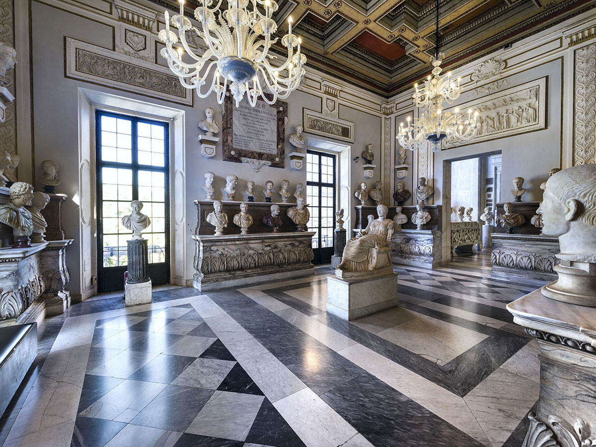Musei Capitolini, Palazzo Nuovo, veduta della Sala degli Imperatori