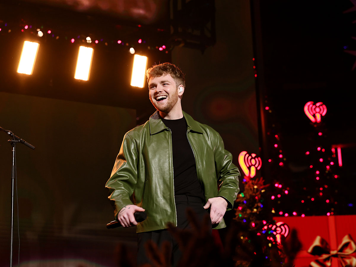 Alex Warren Ordinary