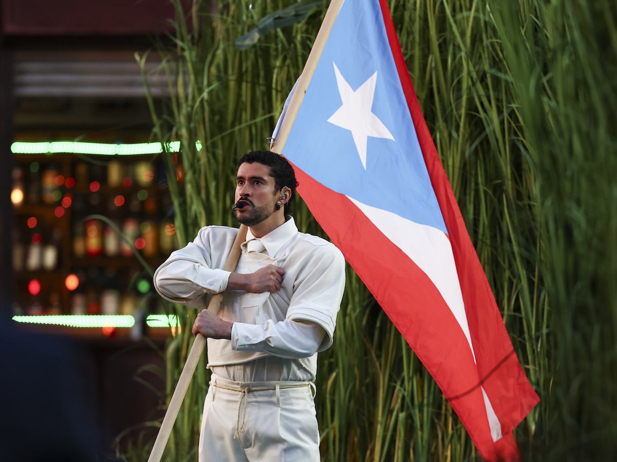 bad bunny super bowl outfit