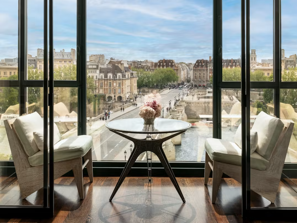 Cheval Blanc Paris, Francia