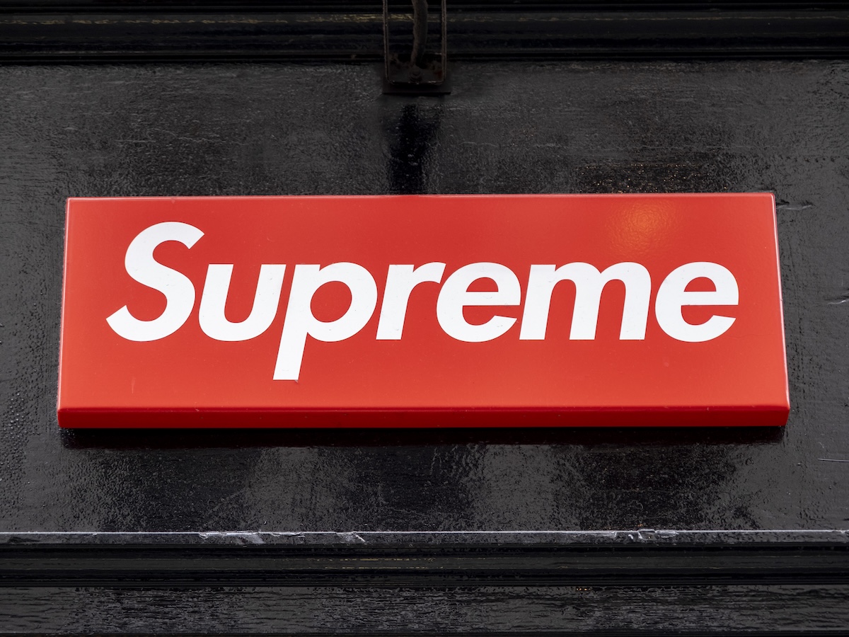 logo supreme